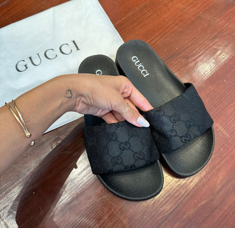 Slide Gucci