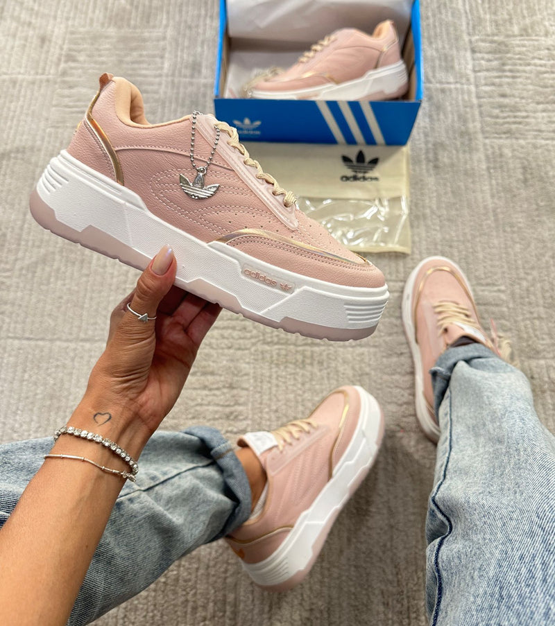 Tênis Adidas Femmy Fire Premium Feminino