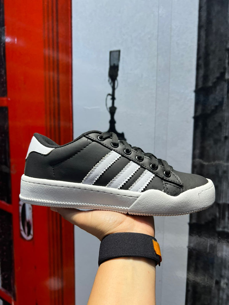 Tênis Adidas Star Feminino