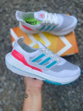 Tênis Adidas Ultraboost Feminino