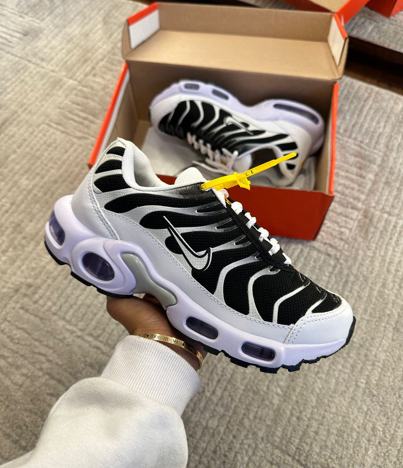 Tênis Masculino Nike Air Max TN