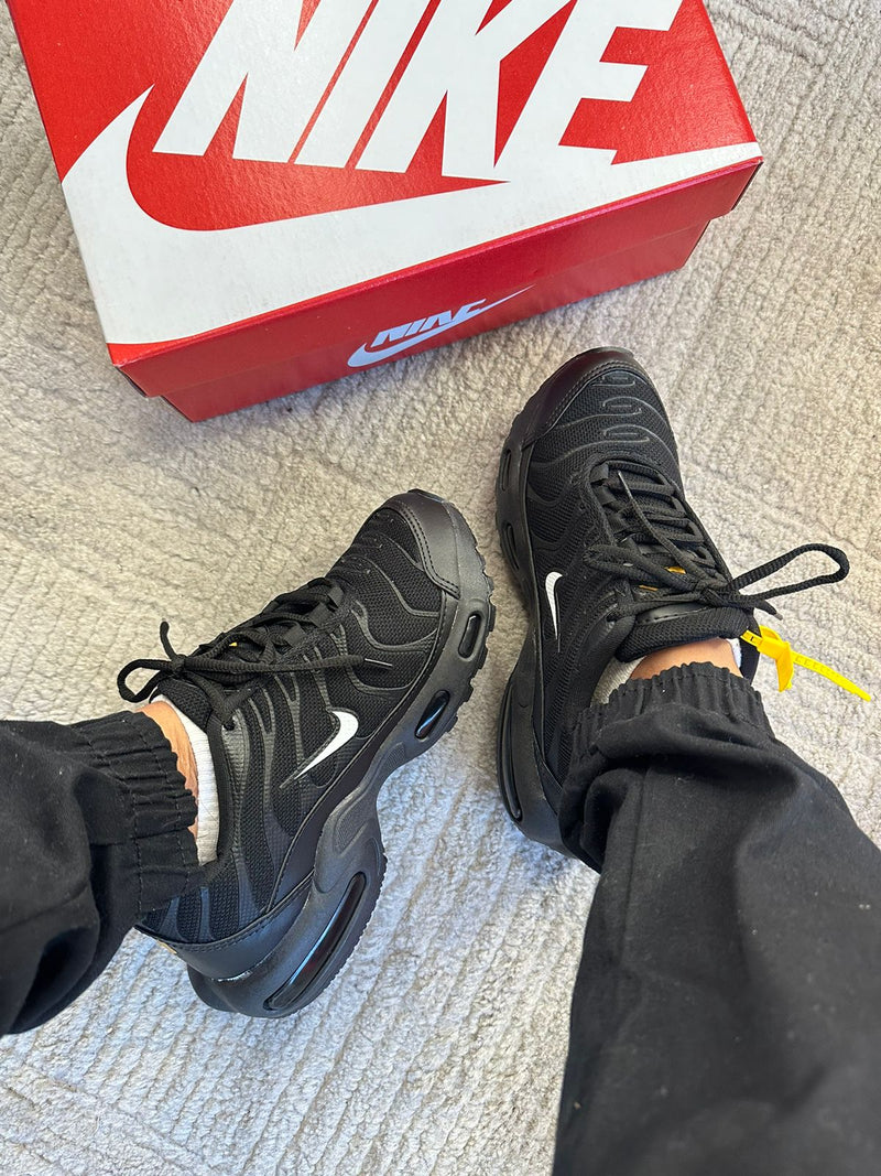 Tênis Masculino Nike Air Max TN