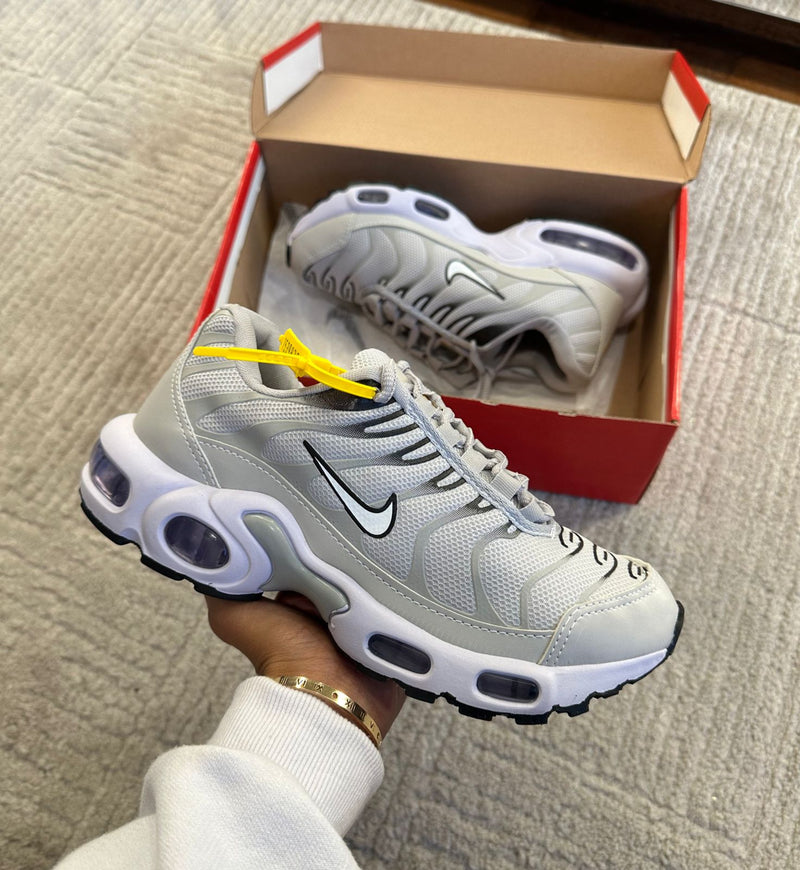 Tênis Masculino Nike Air Max TN