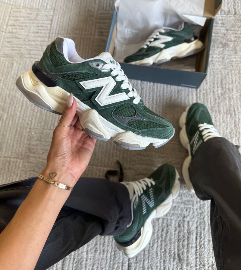 Tênis New Balance 9060 Premium Feminino