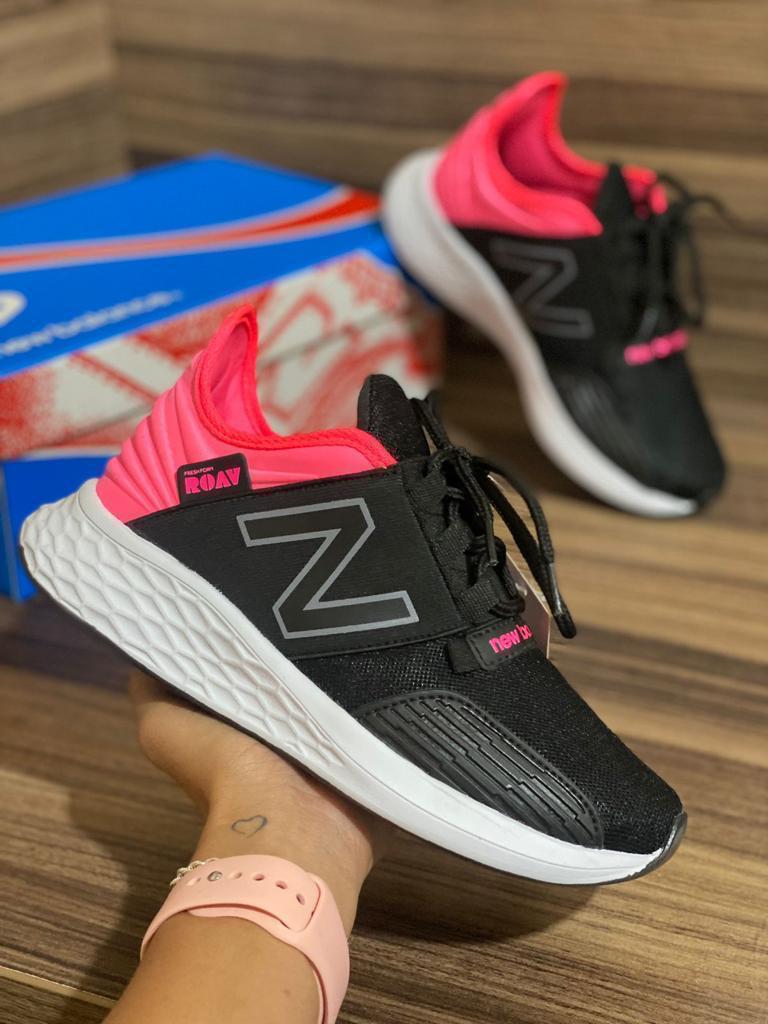 Tênis New Balance Feminino