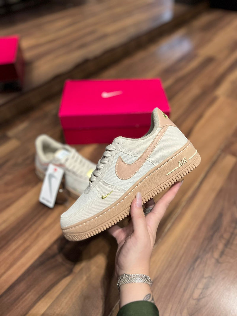 Tênis Nike Air Force 1 Feminino Premium