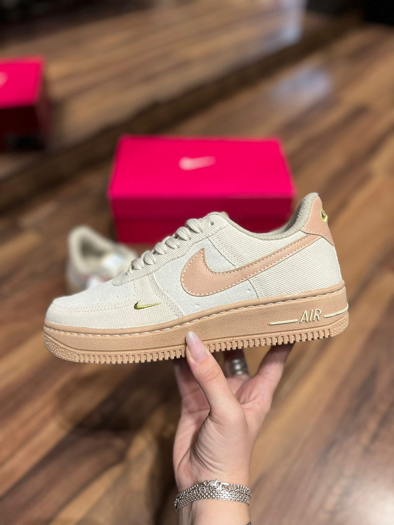 Tênis Nike Air Force 1 Feminino Premium