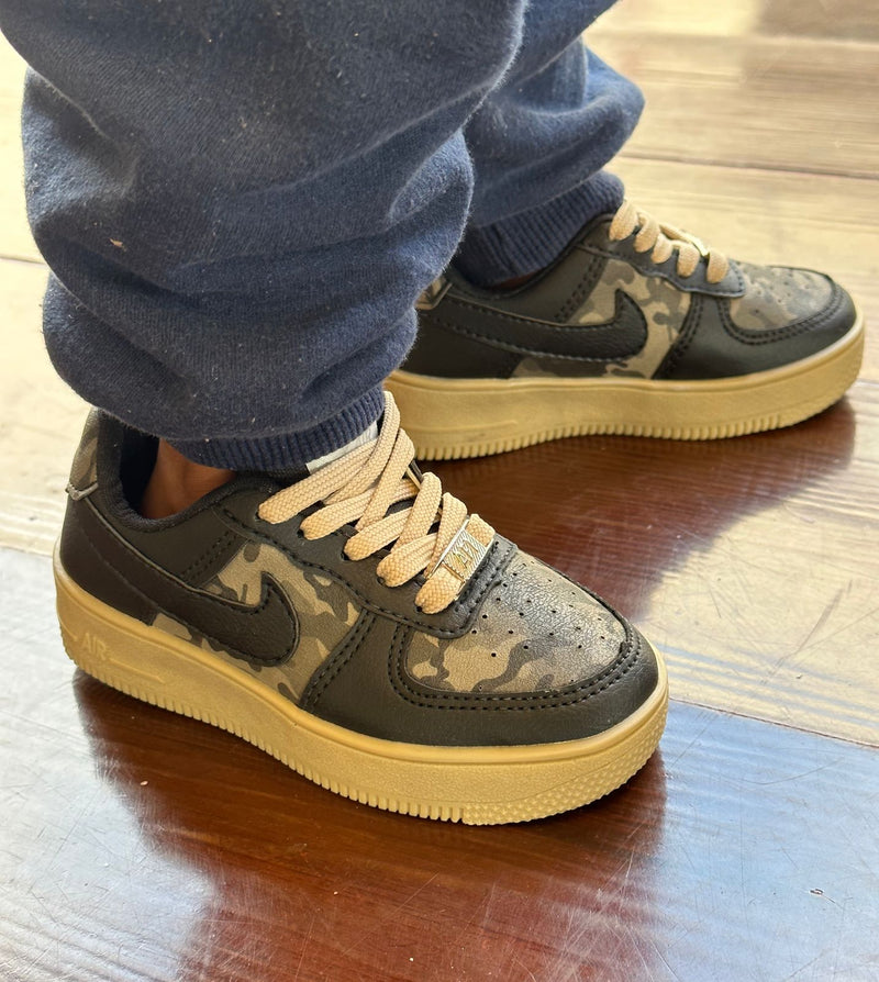 Tênis Nike Air Force Camuflado Infantil