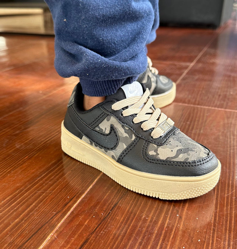 Tênis Nike Air Force Camuflado Infantil