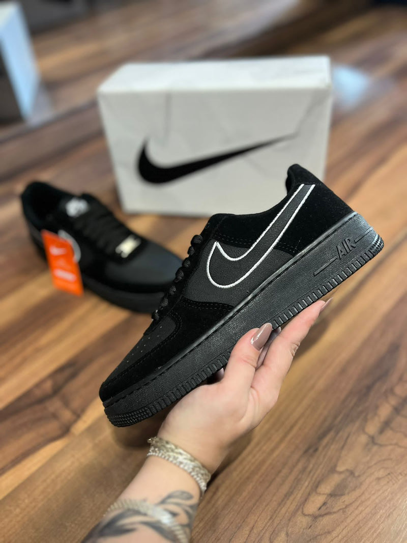 Tênis Nike Air Force Hungria Premium Masculino