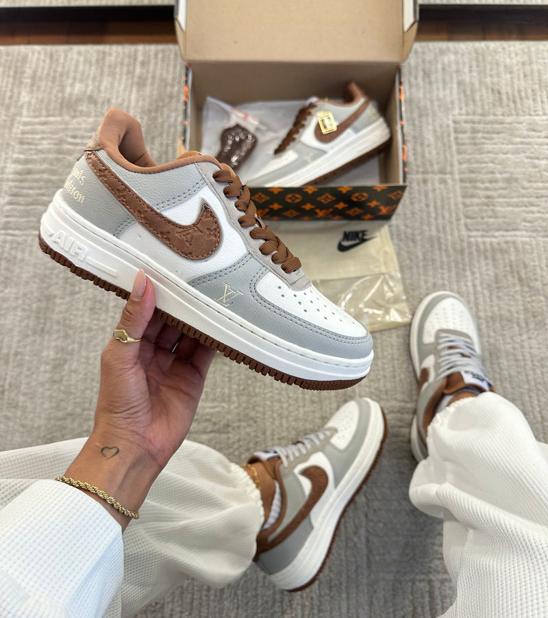 Tênis Nike Air Force Louis Vuitton Feminino Premium