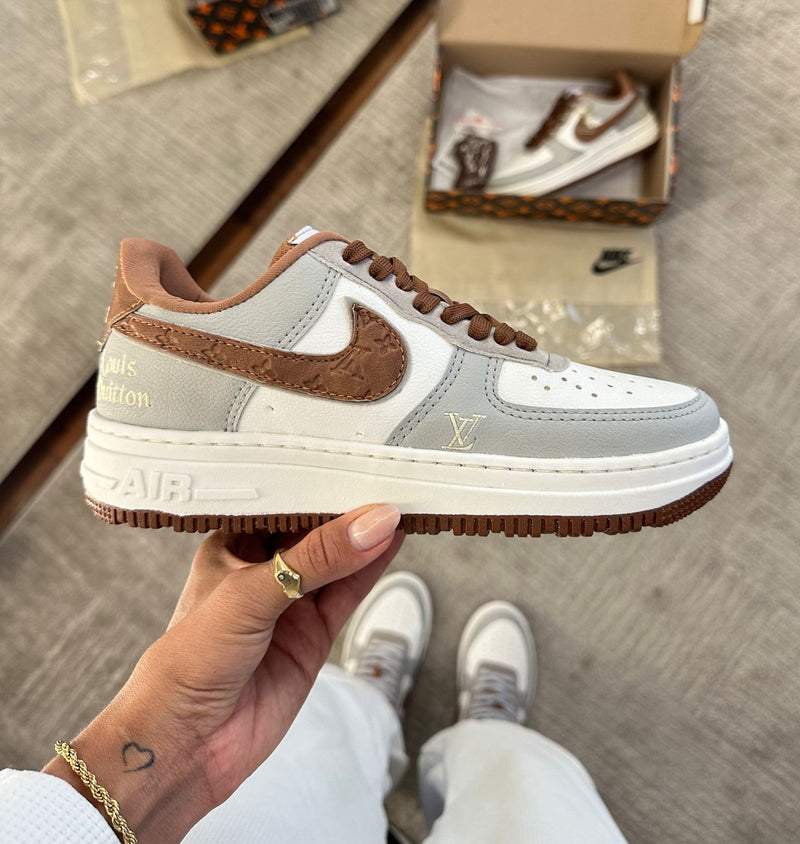 Tênis Nike Air Force Louis Vuitton Feminino Premium