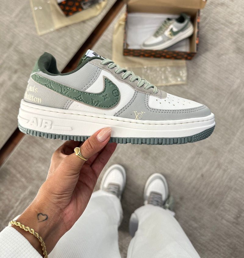 Tênis Nike Air Force Louis Vuitton Feminino Premium