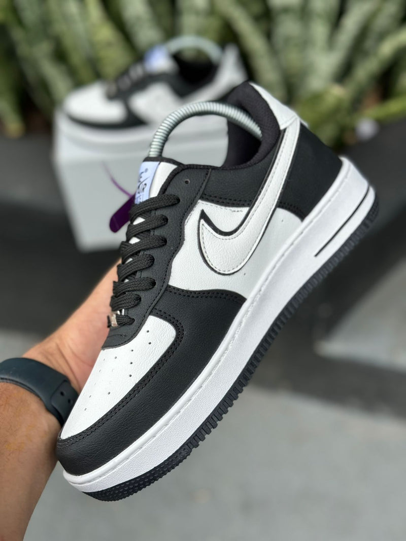 Tênis Premium Nike Air Force Panda