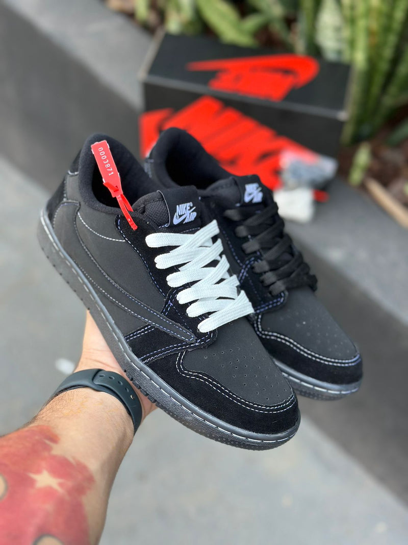 Tênis Nike Air Jordan 1 Low Travis Scott Black Phanton Premium