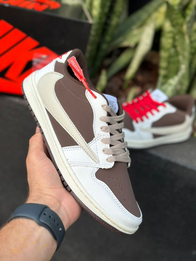 Tênis Nike Air Jordan 1 Retro Low Travis Scott Reverse Mocha Premium