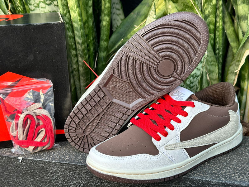 Tênis Nike Air Jordan 1 Retro Low Travis Scott Reverse Mocha Premium