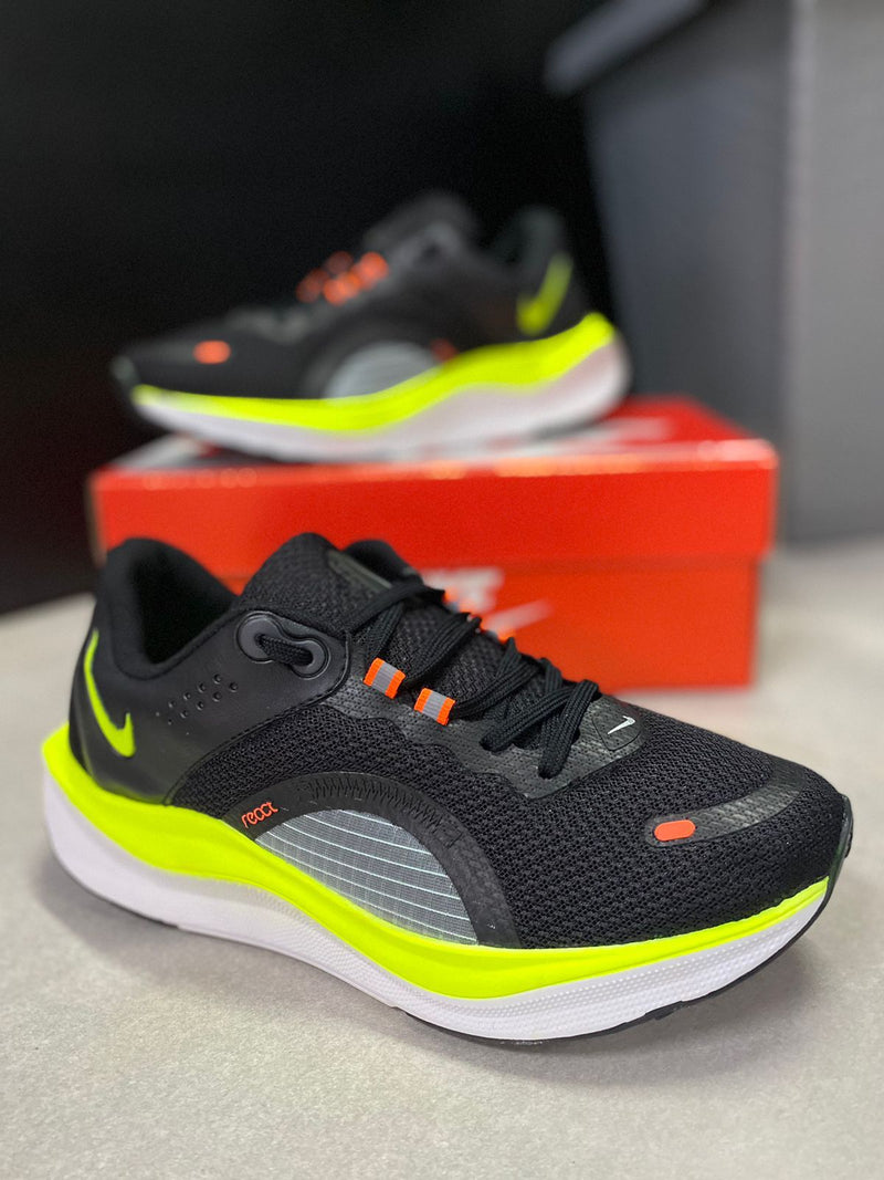 Tênis Nike Escape Run Premium Masculino