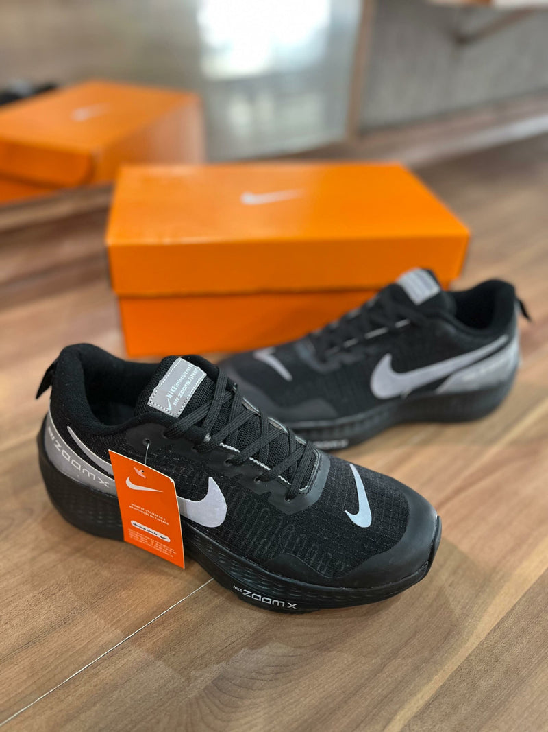 Tênis Nike Zoom X Premium Masculino